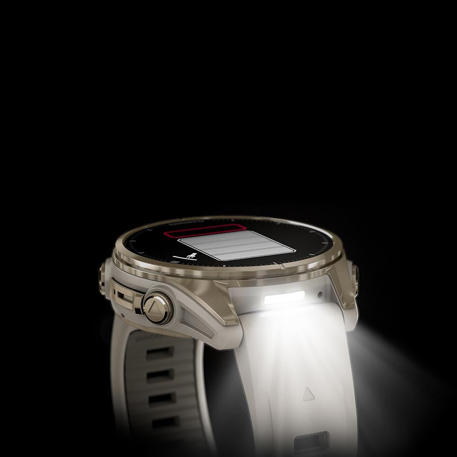 Garmin fenix 8 AMOLED Sapphire 43mm, Or, vue 7