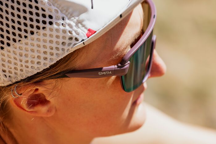 SMITH BOBCAT MATTE AMETHYST CHROMAPOP OPAL MIRROR LENS