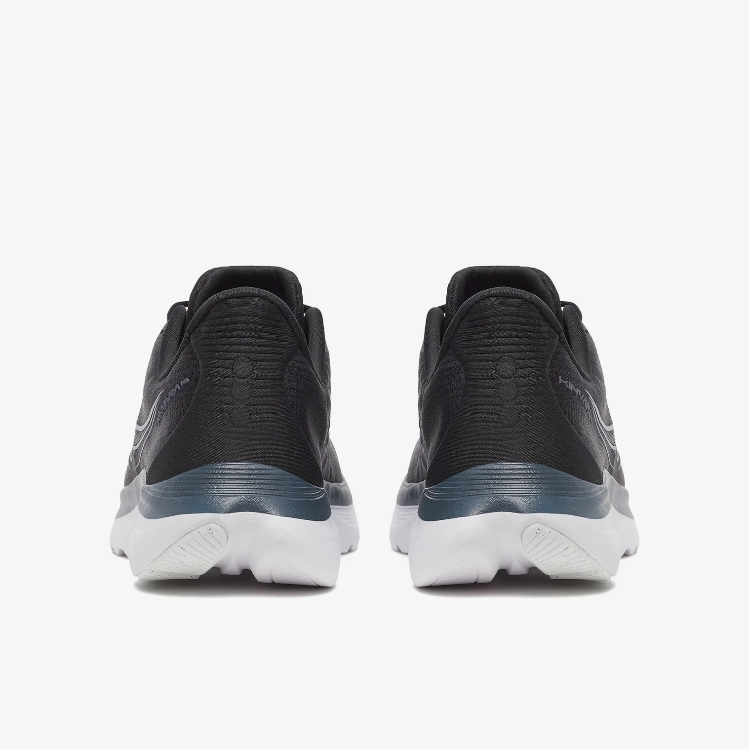 SAUCONY KINVARA 16 H/M