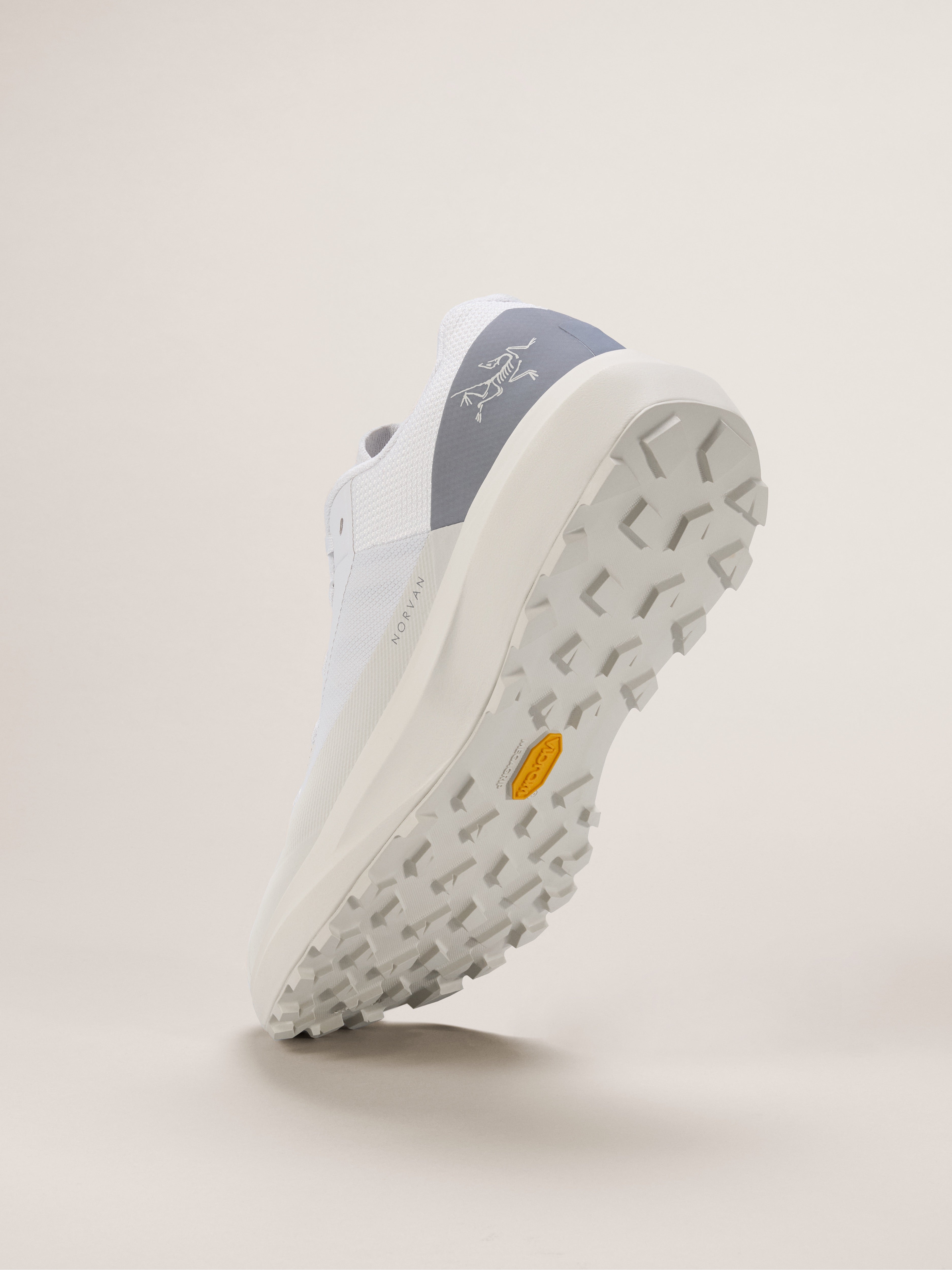 ARC'TERYX NORVAN LD 4 F/W