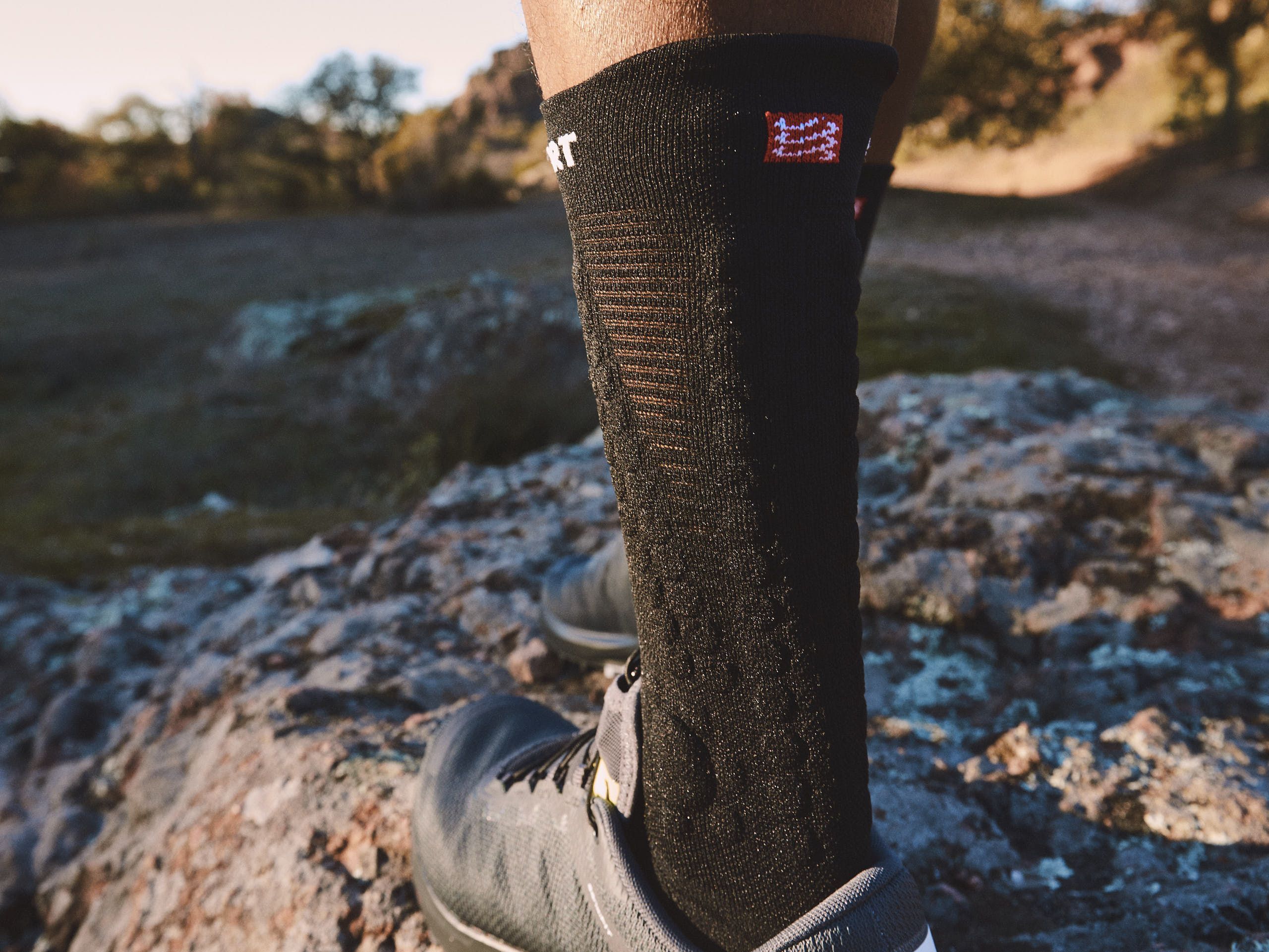 COMPRESSPORT PRS V4 LOW TRAIL