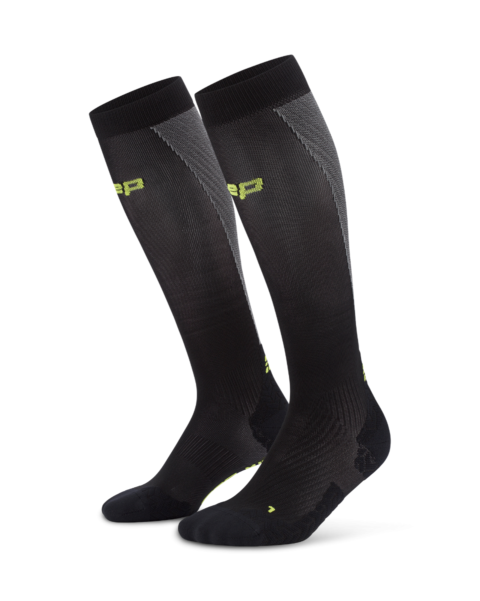 CEP CORE RUN ULTRALIGHT SOCKS TALL F/W