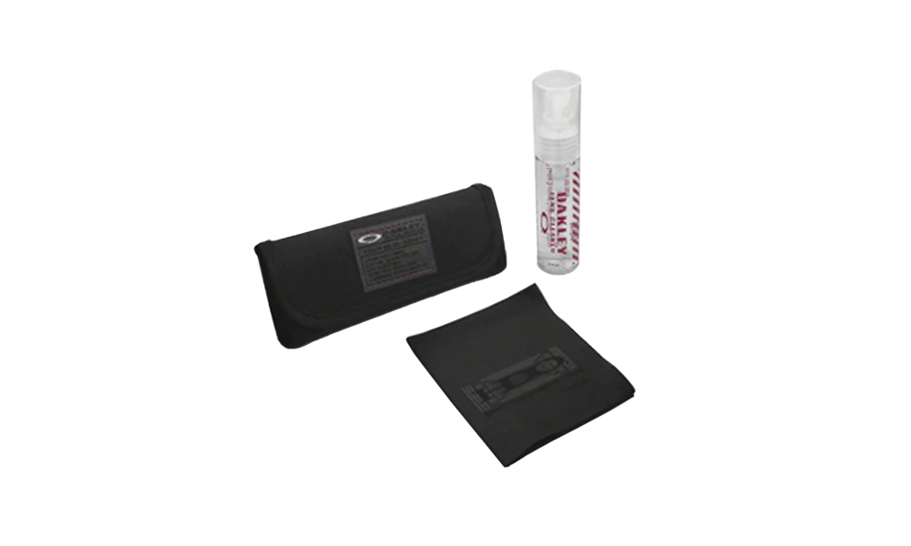 OAKLEY LENS CLEANING KIT