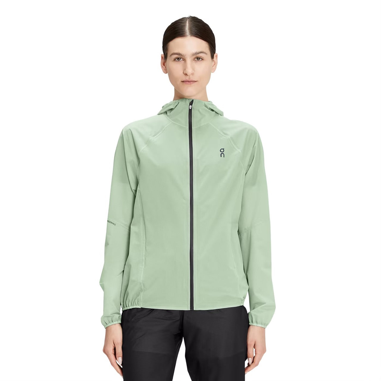ON ULTRA JACKET F/W