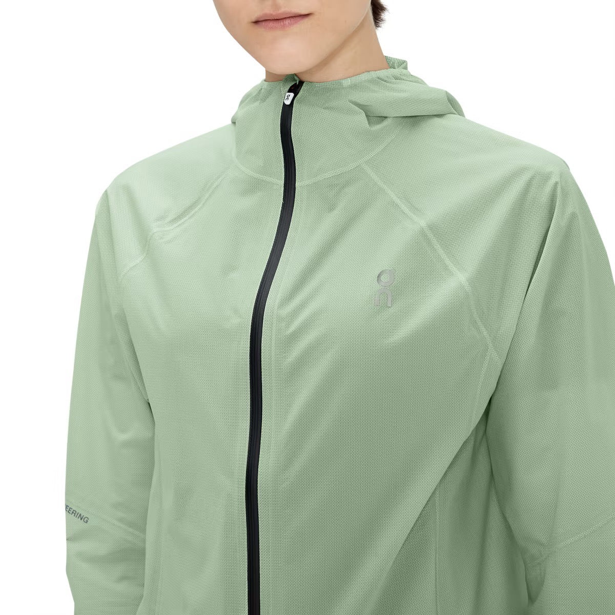 ON ULTRA JACKET F/W