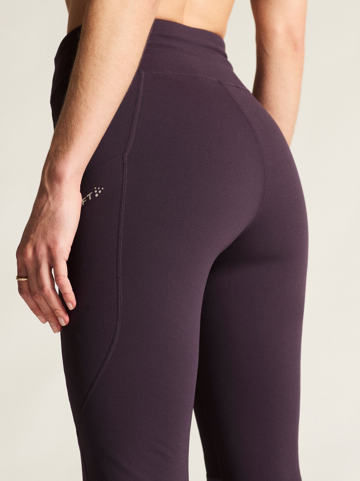 CRAFT ADV ESSENCE WARM WIND TIGHTS 2 F/W