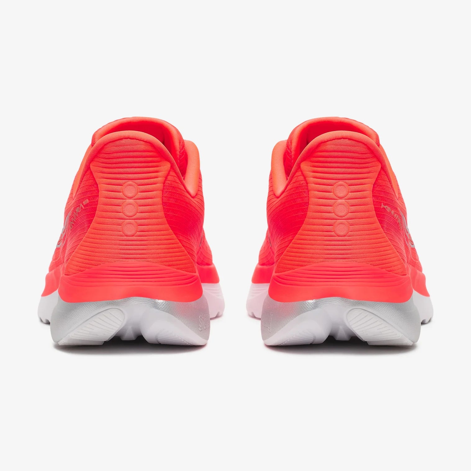 SAUCONY KINVARA 16 H/M