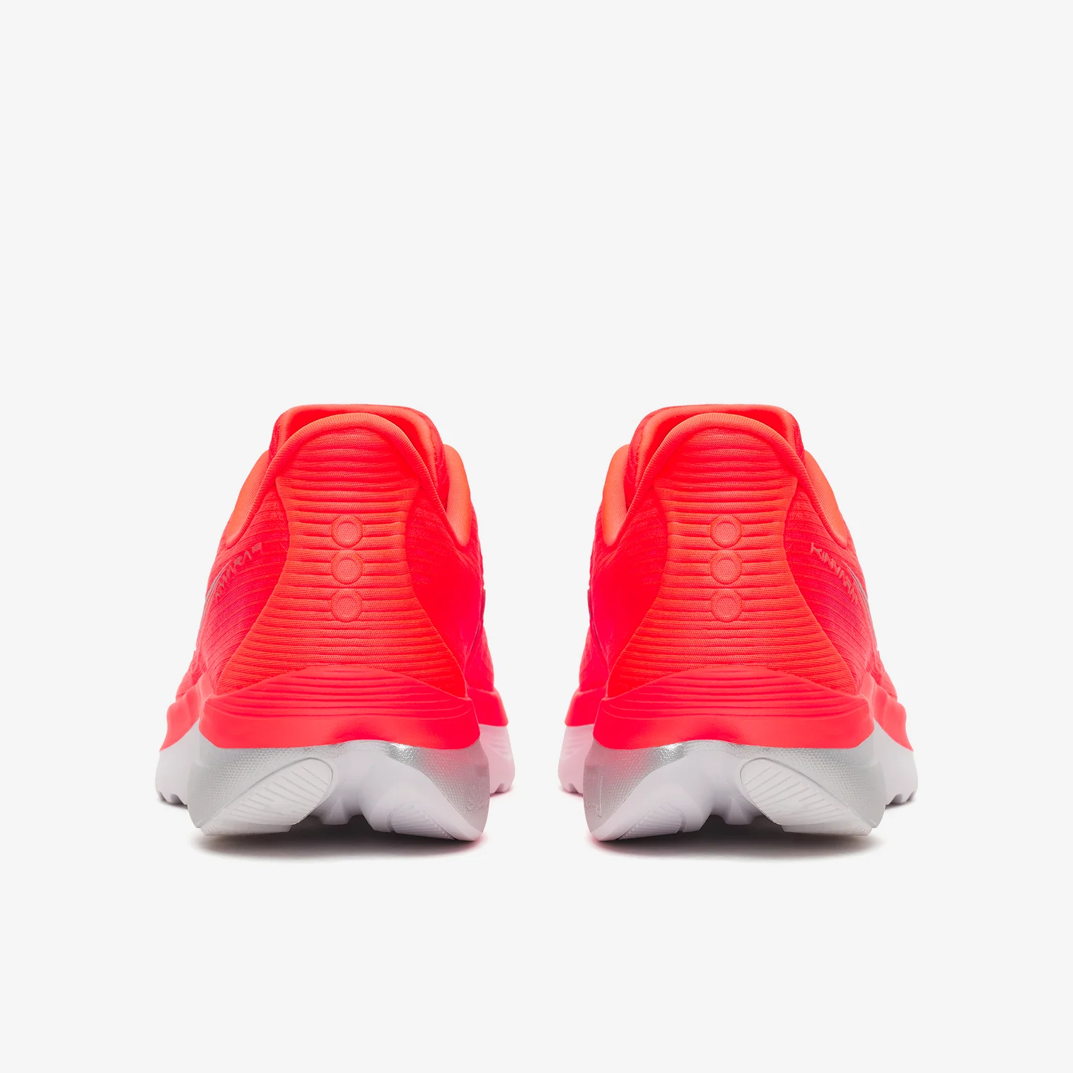 SAUCONY KINVARA 16 F/W