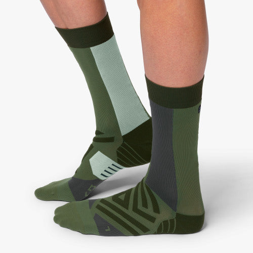 ON PERFORMANCE HIGH SOCK H/M