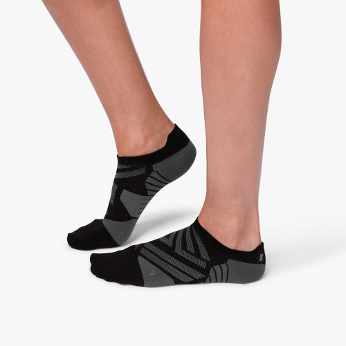 ON PERFORMANCE LOW SOCK F/W