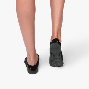 ON PERFORMANCE LOW SOCK F/W