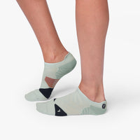 ON PERFORMANCE LOW SOCK F/W